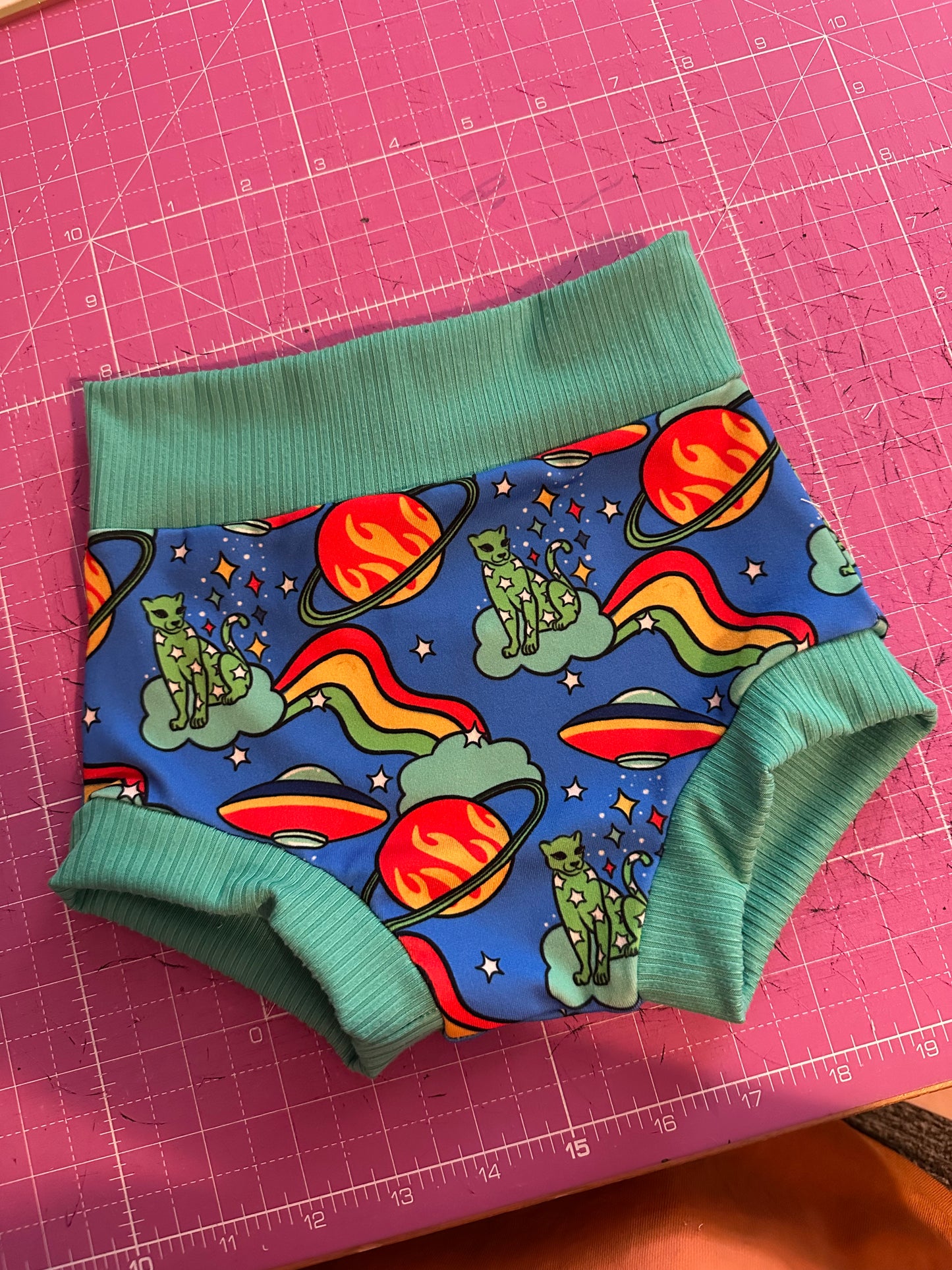 12-18m Space Bummies